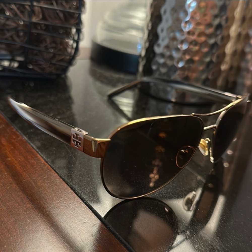 Tory Burch Gold and Black Aviator Sunglasses